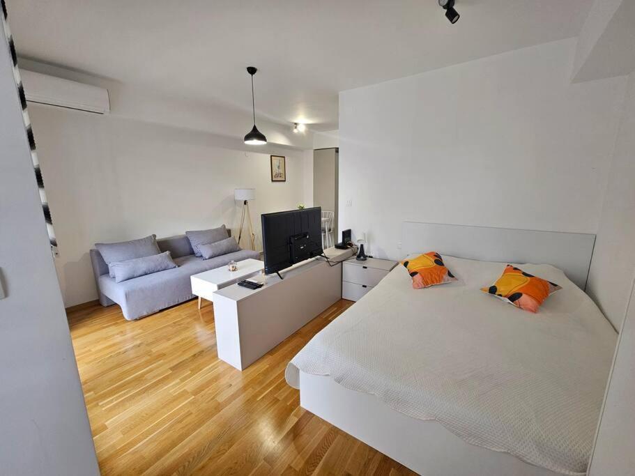 Milo Apartment Skopje Exterior photo